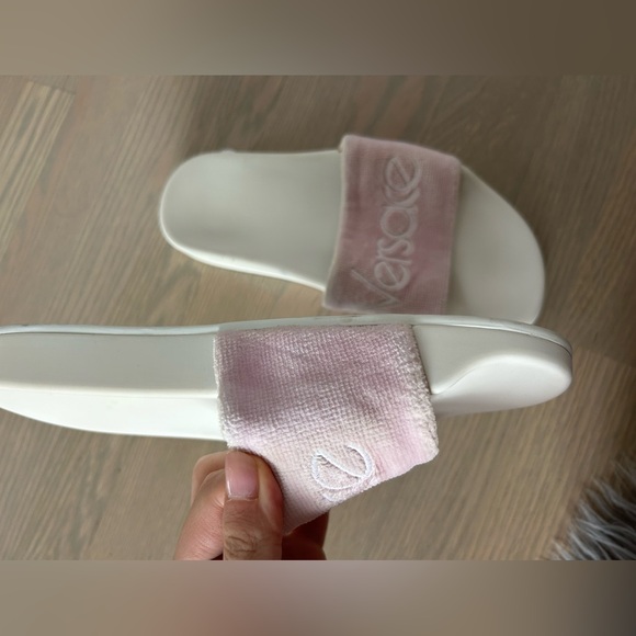 Versace Women Terry Cloth Flip Flops Slides - Picture 12 of 16